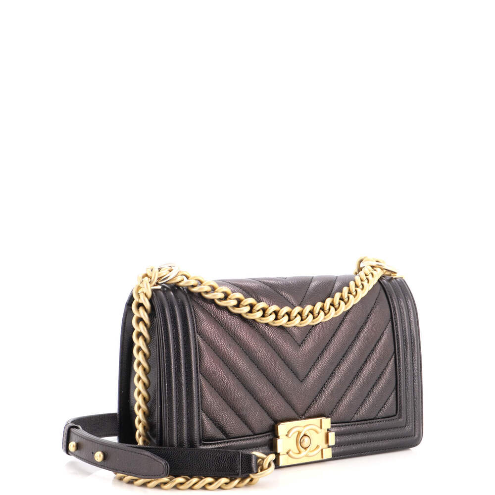 Chanel Old Medium Boy Flap Bag Chevron Caviar - Picture 2 of 6